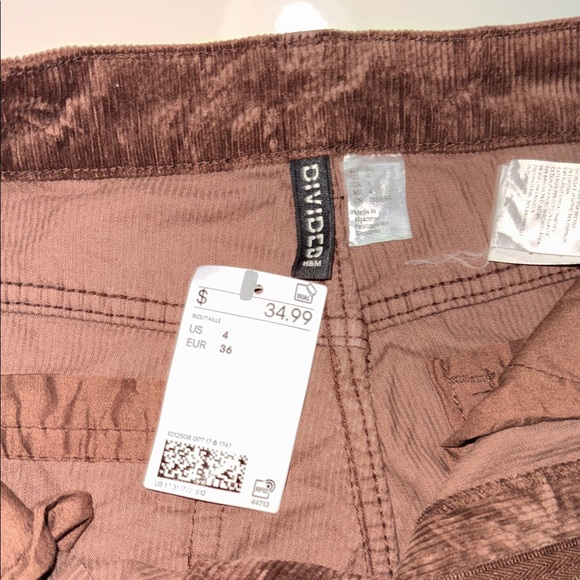 H&M Divided Corduroy Pants Womens 4 Brown Cotton High-Rise Straight Leg - Picture 3 of 9